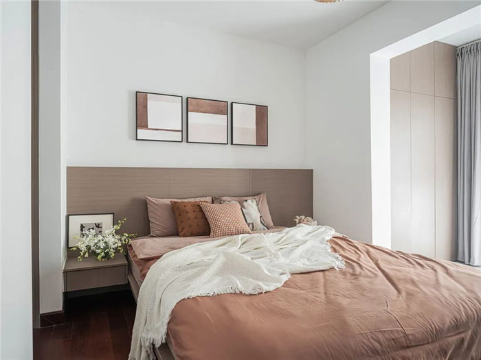 138ƽ��(ji��n)�s�L(f��ng)